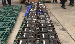 94 khẩu súng ngắn và 472 băng đạn bị thu giữ tại sân bay Tân Sân Nhất